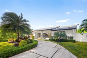 2841 Ne 55th St Fort Lauderdale, FL 33308 - MLS#A11782492