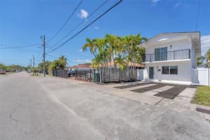 284 NW 45th Ave, Miami, FL 33126, Sold 06/12/25