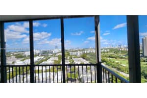 20100 W Country Club Dr ph-03, Aventura, FL 33180, - MLS#A11782508