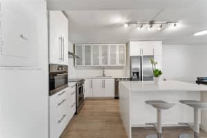 5845 Collins Ave APT 204, Miami Beach, FL 33140, - MLS#A11782550