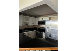 1465 Ne 123rd St 515, North Miami