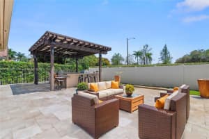 19840 NW 9th Dr, Pembroke Pines, FL 33029, Sold 06/13/25