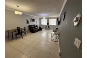 8180 Geneva Ct, Doral, FL 33166, Sold 06/06/25