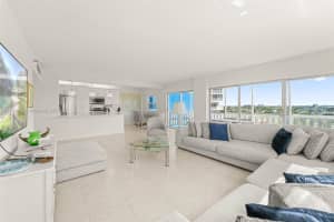 4001 Hillcrest Dr 1017, Hollywood