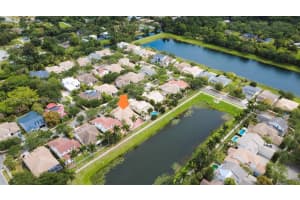 4713 Village Way, Davie, FL 33314 - MLS#A11782664