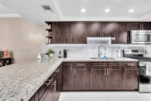 891 W 79th Pl, Hialeah, FL 33014, Sold 06/11/25