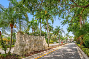 9454 NW 8th Cir, Plantation, FL 33324, Sold 08/18/25