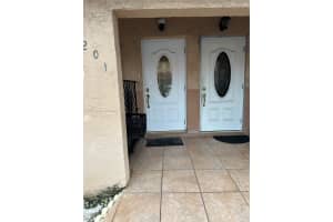 7795 W 29th Way 201, Hialeah