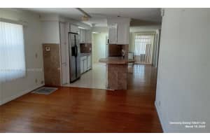 21821 S Heritage Cir, Pembroke Pines, FL 33029 - MLS#A11782723