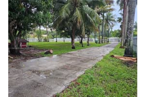 1860 Nw 107th St Miami, FL 33167 - MLS#A11782738