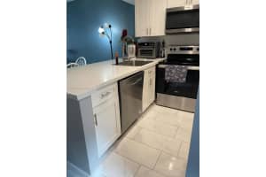 9430 Poinciana Pl 109 Davie, FL 33324 - MLS#A11782785