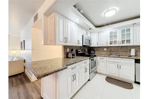 1913 S Ocean Dr APT 110, Hallandale Beach, FL 33009, - MLS#A11782917