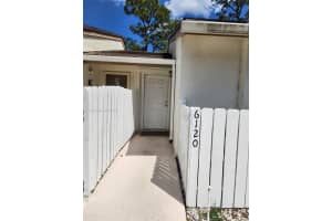 6120 Newstead Ct, Green Acres, FL 33463 - MLS#A11782944