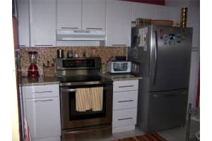 2016 Bay Dr APT 908, Miami Beach, FL 33141, - MLS#A11782995