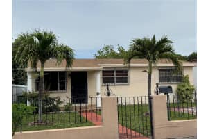 141 W 31st St, Hialeah, FL 33012, - MLS#A11782998