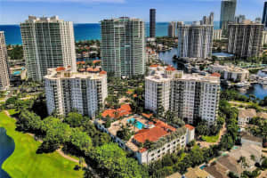 20000 E Country Club Dr, Aventura, FL 33180, Sold 05/28/25