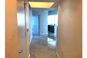 20000 E Country Club Dr, Aventura, FL 33180, Sold 05/28/25