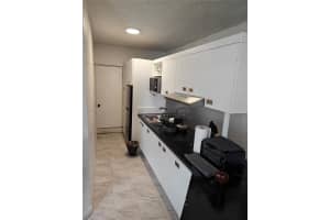 The Four Ambassadors, 801 Brickell Bay Dr, Miami, FL 33131, Sold 08/29/25