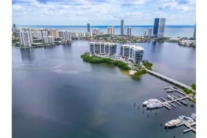 3201 Ne 183rd St 1705, Aventura