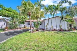 11310 NW 35th St, Sunrise, FL 33323 - MLS#A11783166