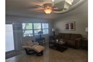 2114 E Cambridge E 2114, Deerfield Beach