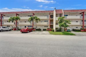811 S Hollybrook Dr 207, Pembroke Pines