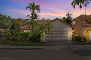 2772 Oakview Way, Davie, FL 33328, Sold 06/30/25