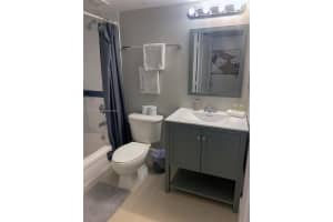 1200 Brickell Bay Dr APT 1724, Miami, FL 33131, - MLS#A11783268