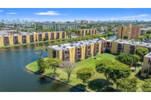 4719 NW 7th St Apt 304-11, Miami, FL 33126, - MLS#A11783271