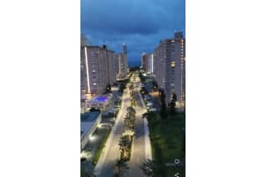 290 174th St 2304 Sunny Isles Beach, FL 33160 - MLS#A11783275