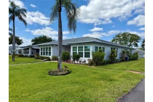 1075 Circle Dr D Delray Beach, FL 33445 - MLS#A11783312