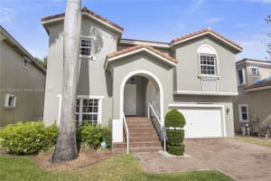 922 Nw 127th Ave Coral Springs, FL 33071 - MLS#A11783372