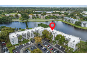 9440 Poinciana Pl, Davie, FL 33324, Sold 06/27/25