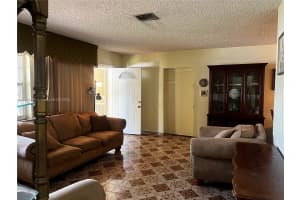 7231 SW 13th St, Miami, FL 33144, Sold 05/28/25
