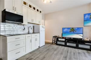 6345 Collins Ave 522, Miami Beach