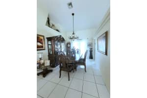 14246 Sw 21st Ter Miami, FL 33175 - MLS#A11783554