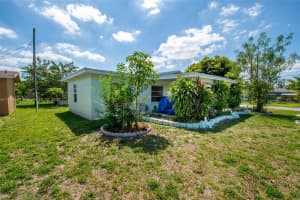 6885 NW 26th St, Sunrise, FL 33313, Sold 07/03/25