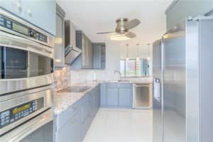2200 NE 33rd Ave, Fort Lauderdale, FL 33305, Sold 07/25/25