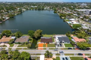 2501 Ne 209th Ter, Miami