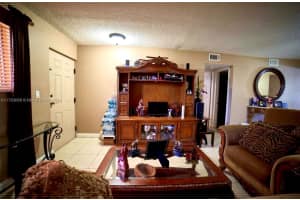 1380 W 41st St 102 Hialeah, FL 33012 - MLS#A11783689
