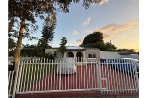 6300 NW 2nd St, Miami, FL 33126, - MLS#A11783711