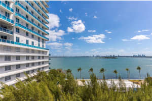 677 Ne 24th St 504, Miami