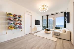 2831 S Bayshore Dr, Miami, FL 33133, Sold 06/03/25