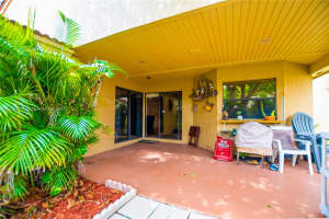 17411 NW 62nd Ct, Hialeah, FL 33015, Sold 08/04/25