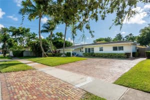2003 N 46th Ave, Hollywood, FL 33021, Sold 05/27/25