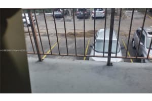 11905 NE 2nd Ave C202, North Miami, FL 33161, - MLS#A11783915