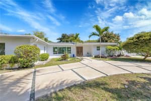 9401 SW 69th Ct, Pinecrest, FL 33156, Sold 08/01/25