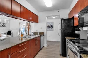 1200 Brickell Bay Dr APT 1723, Miami, FL 33131, - MLS#A11784116