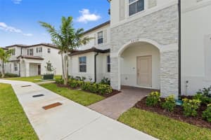 2634 SE 29 St 2634, Homestead, FL 33035 - MLS#A11784128