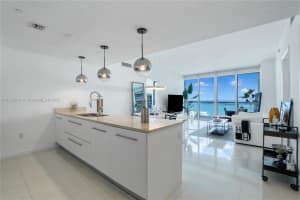 475 Brickell Ave, Miami, FL 33131, Sold 05/20/25